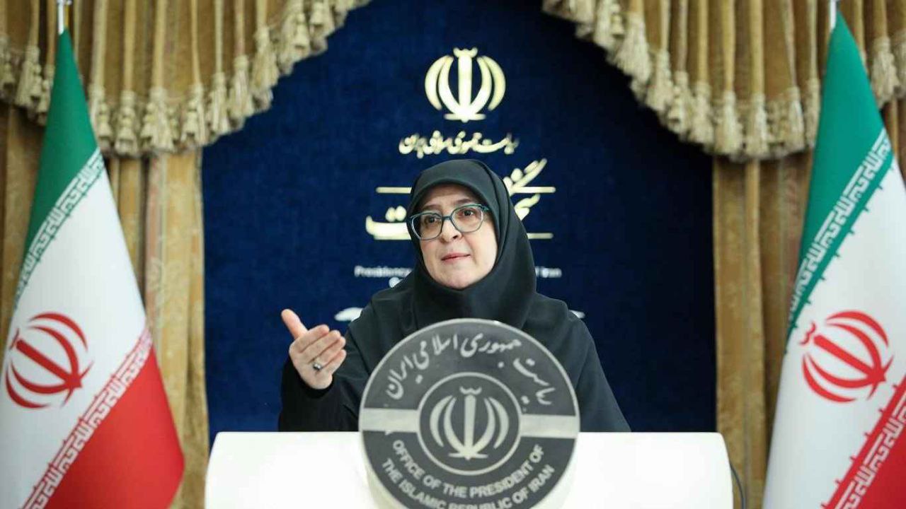 المتحدثة باسم الحكومة الإيرانية:
– التقارير تؤكد عدم حدوث أي تلوث…