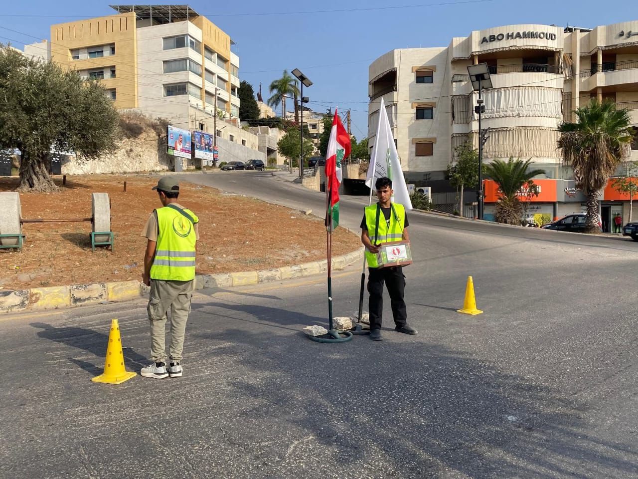 متطوعو حملة “الأبرار لإغاثة الأحرار” في صيدا يواصلون لليوم الثالث…