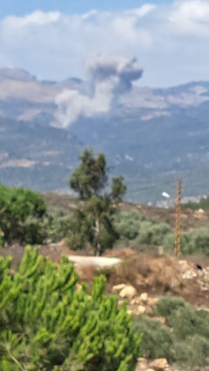 عاجل || غارات صهيونية يُسمع دويها في أرجاء جنوب لبنان،…