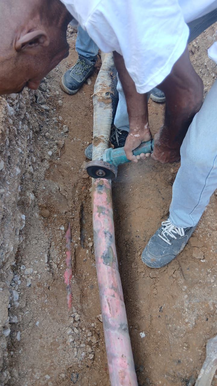 إصلاح عطل كهربائي في مخيم عين الحلوة

باشرت ورش الصيانة في…