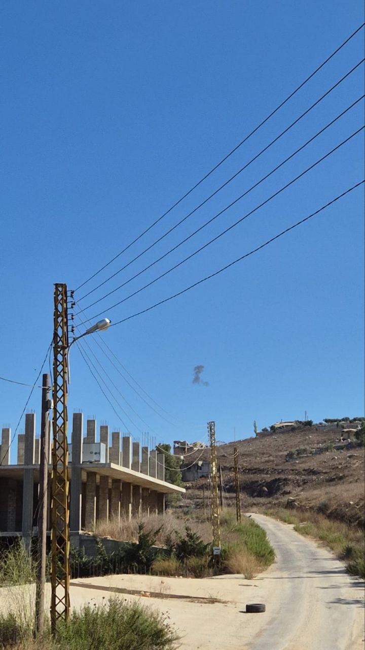 عاجل || مسيّرة صهيونية تلقي قنبلة في أجواء بلدة مركبا،…