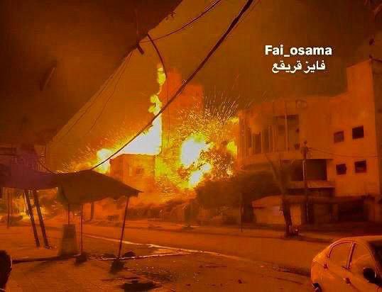 عاجل

تدمير طيران الاحتلال لعمارة “السلام”، في وسط مدينة غزة

طائرة مسيّرة…