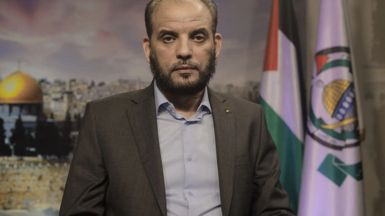 عضو المكتب السياسي لحركة حماس، حسام بدران: 

– جريمة العدو…