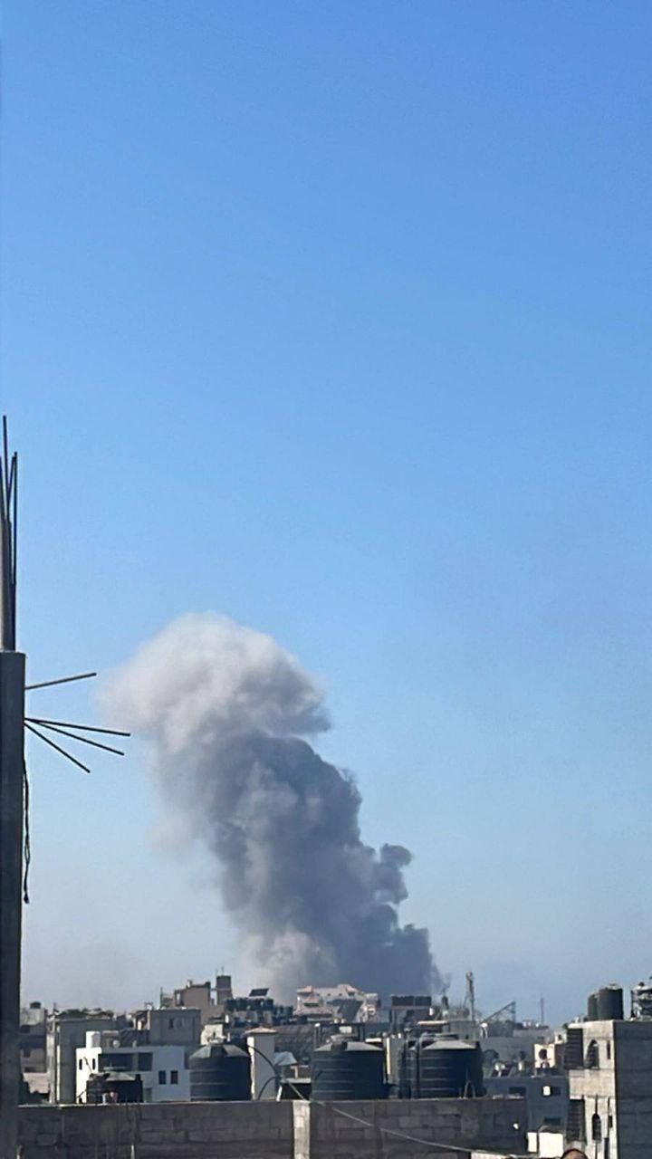 عاجل || طيران الاحتلال يقصف برج الكوثر السكني في حل…