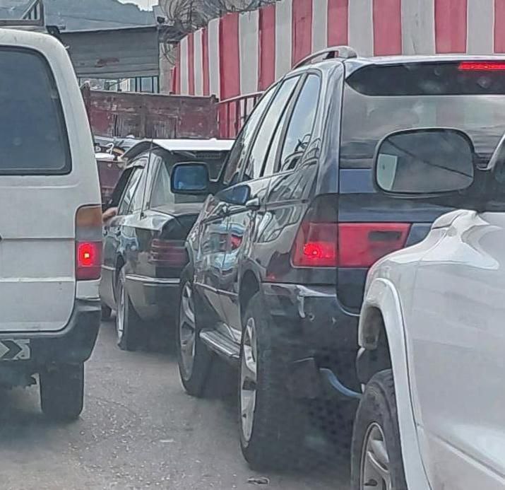 يشكو سكان مخيم عين الحلوة في مدينة صيدا، جنوبي لبنان،…