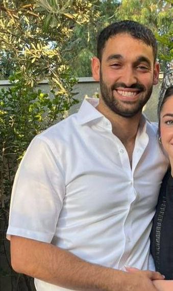 الجندي “إيتان بن يتسحاق” من وحدة “ايغوز” الخاصة والذي قُتِل…