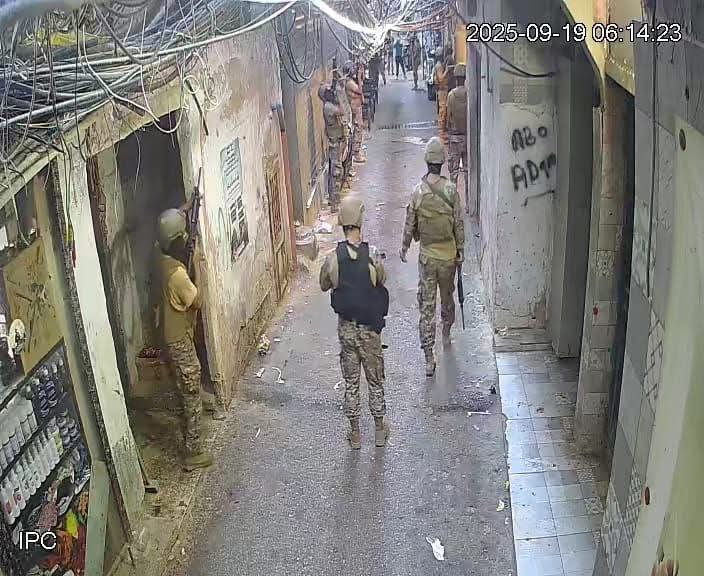 الجيش اللبناني ينفذ حملة أمنية في مخيم شاتيلا لملاحقة تجار…