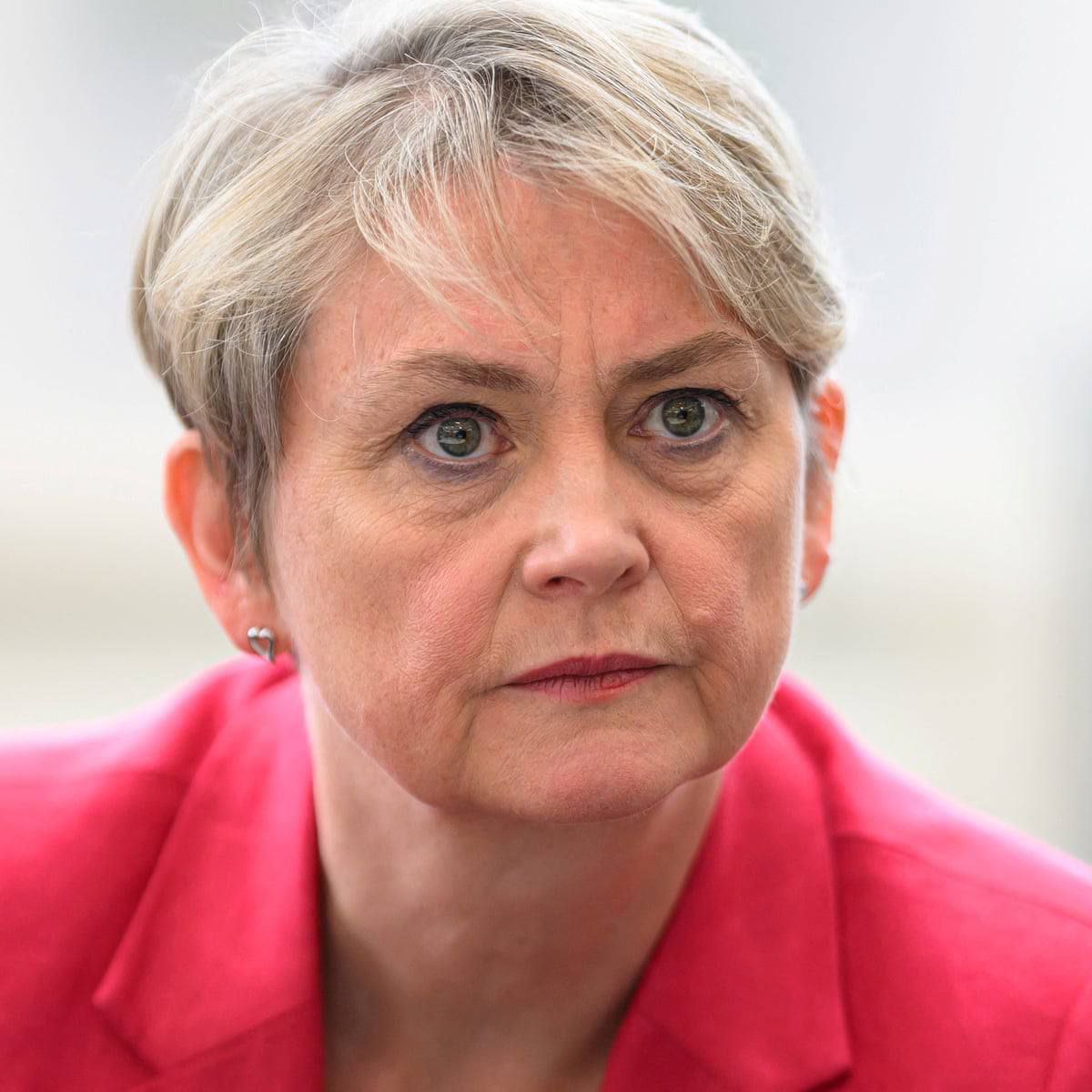 وزيرة خارجية بريطانيا: الهجوم الإسرائيلي على مدينة غزة غير مفهوم…