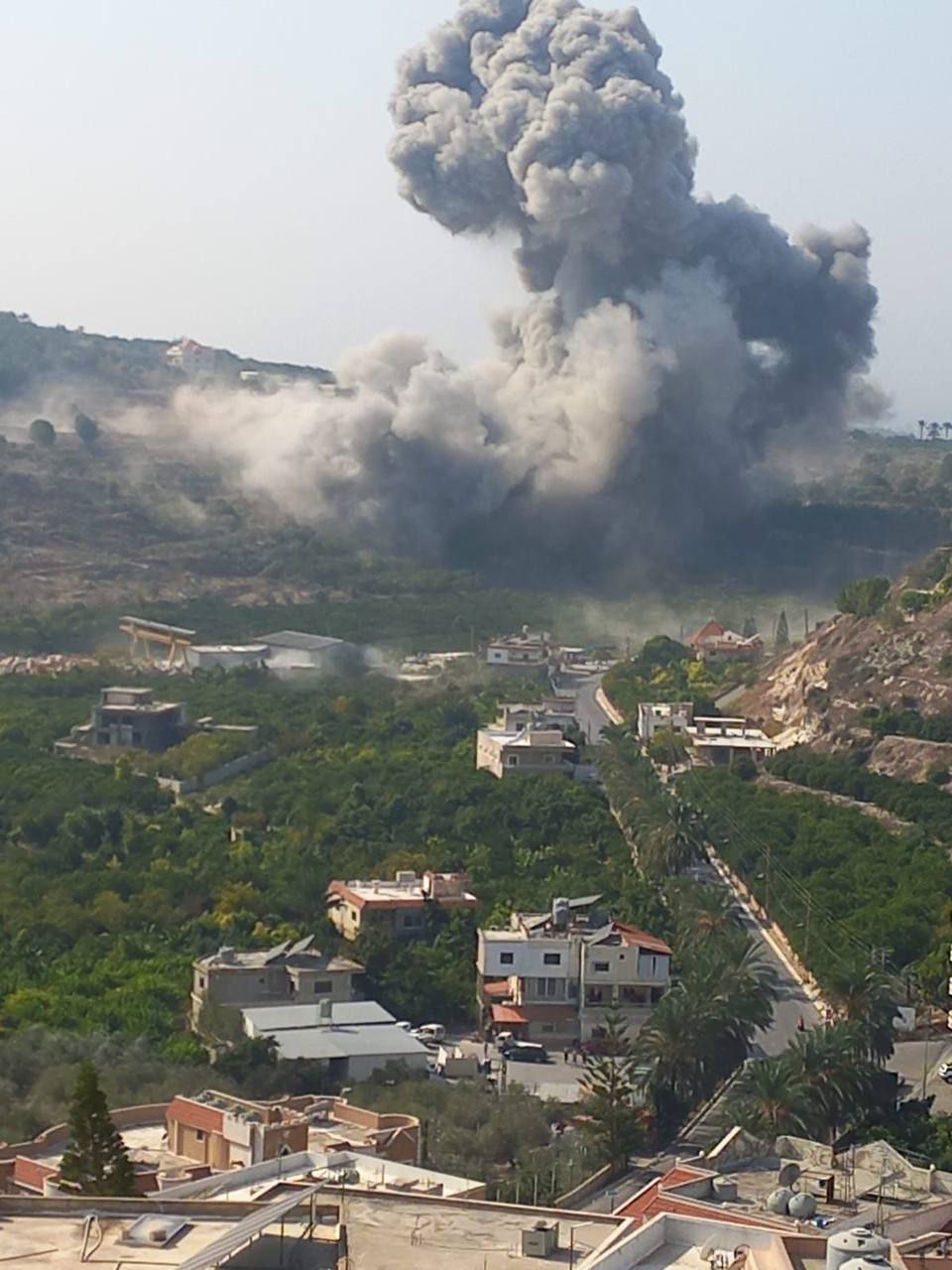 من الغارات الصهيونية التي استهدفت المنطقة بين طورا والعباسية قبل…