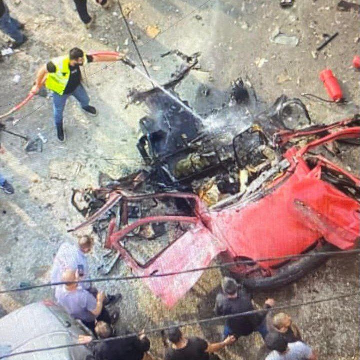 السيارة التي قصفها الاحتلال في بلدة تول جنوب لبنان في…