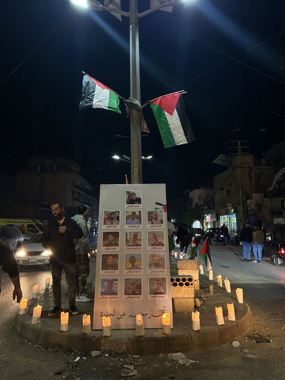 إضاءة شموع في مخيم الجليل في بعلبك تضامنا مع شهداء…