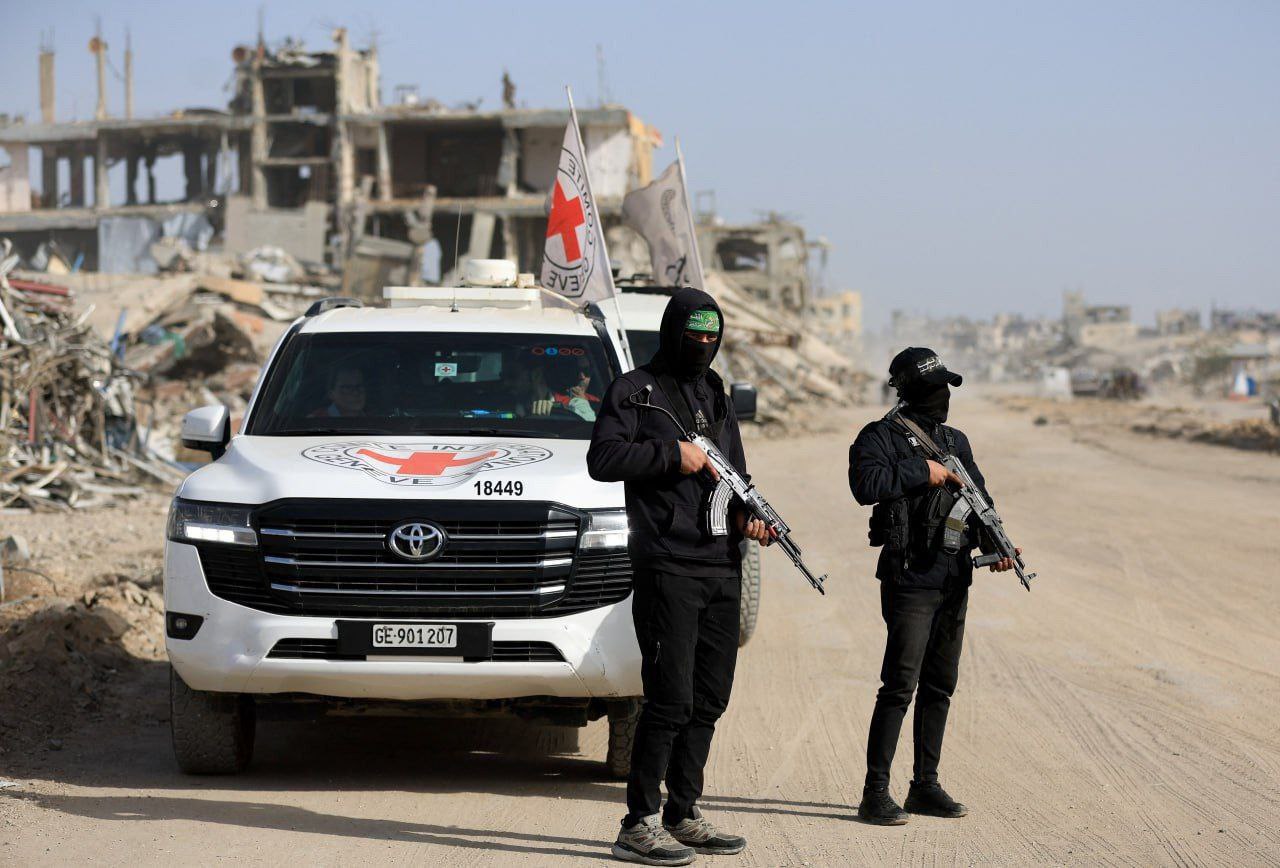 كتائب القسام تواصل البحث عن الجثة الأخيرة المتبقية في قطاع…