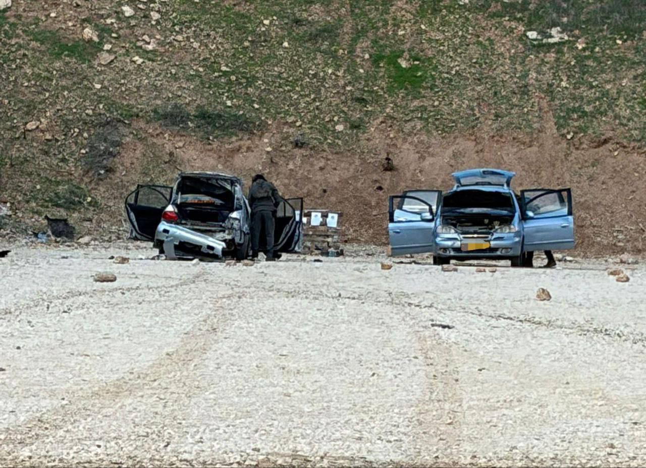 أعادت السلطة الفلسطينية إلى ممثلي الإدارة المدنية الإسرائيلية مركبتين تابعتين…