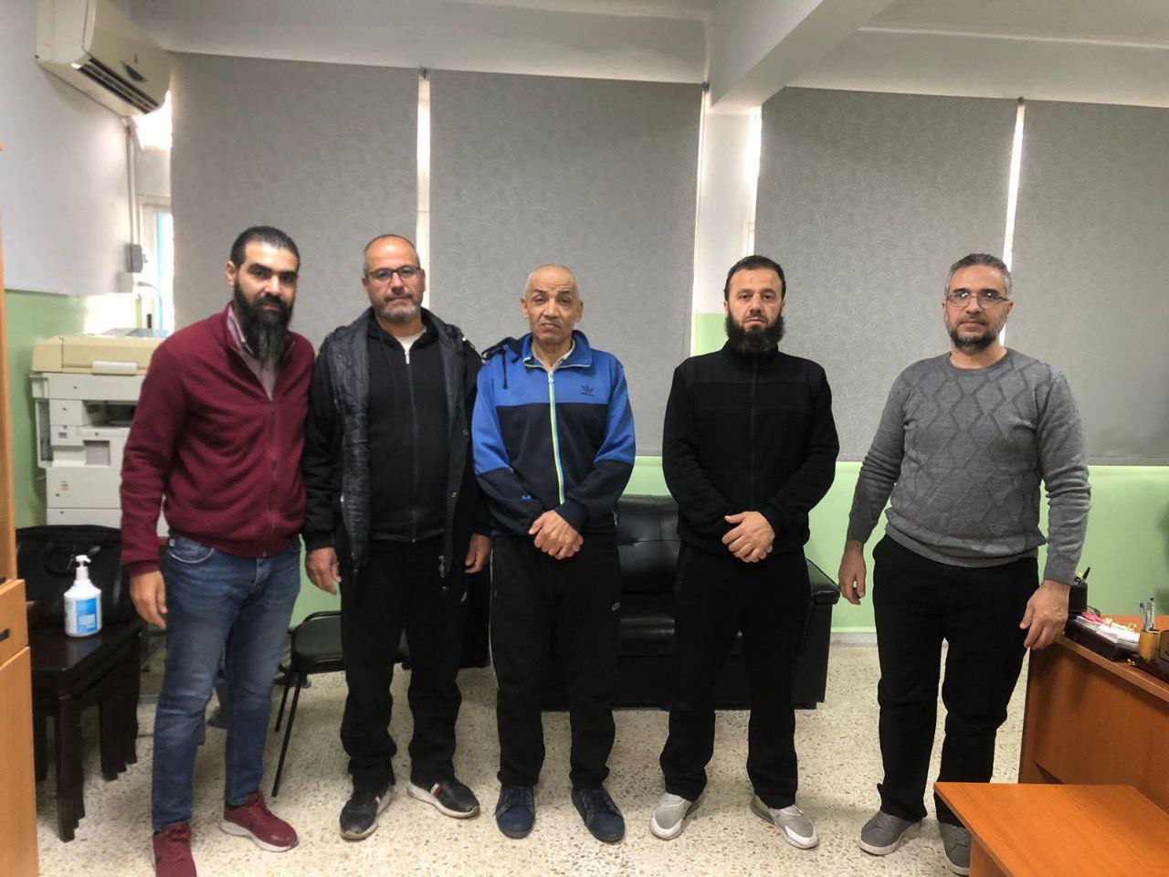 وفد من لجان الأهل في مخيم البرج الشمالي في مدينة…