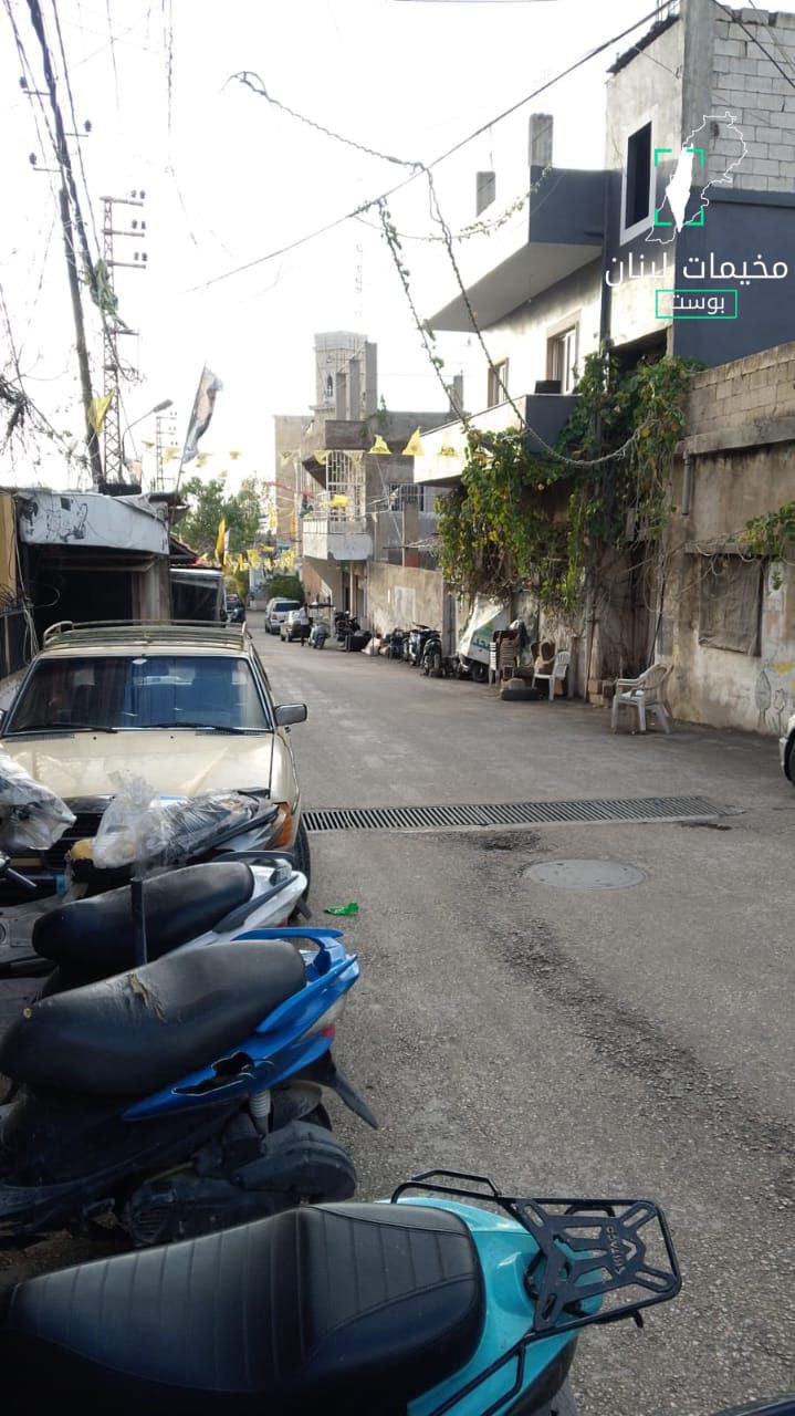 شوارع مخيم البرج الشمالي تتأثر بالعاصفة والمنخفض الجوي الذي يضرب…