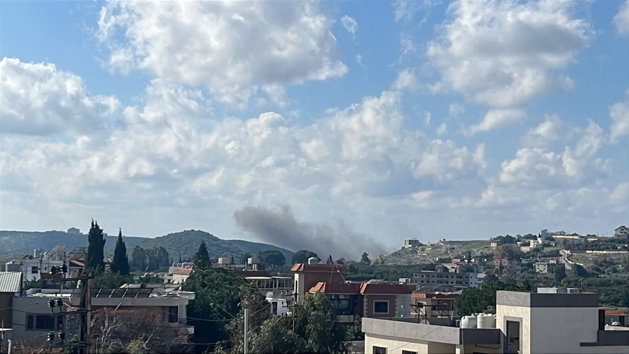 غارات صهيونية تستهدف بلدة أنصار جنوبي لبنان