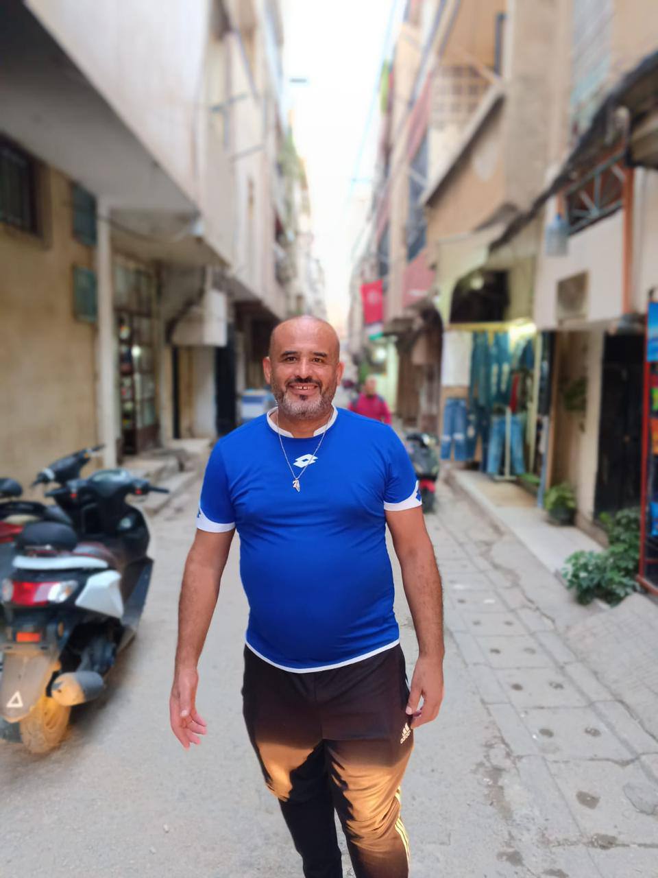 وفاة أبو علاء سويدان ابن مخيم البداوي في بلجيكا.