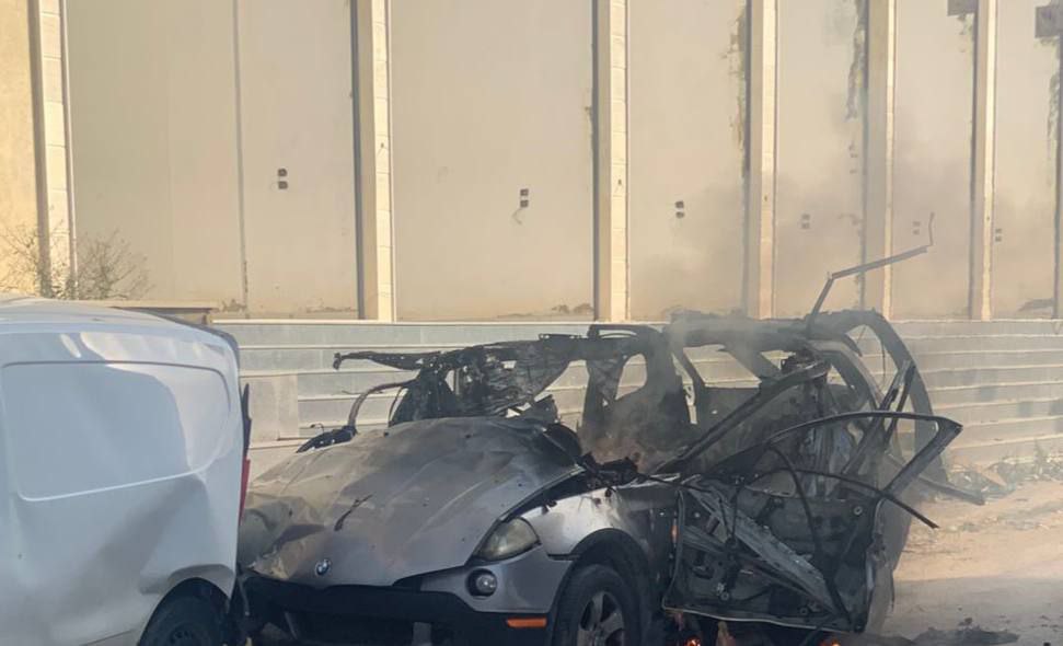 غارة من مسيّرة صهيونية استهدفت سيارة في بلدة باريش قضاء…