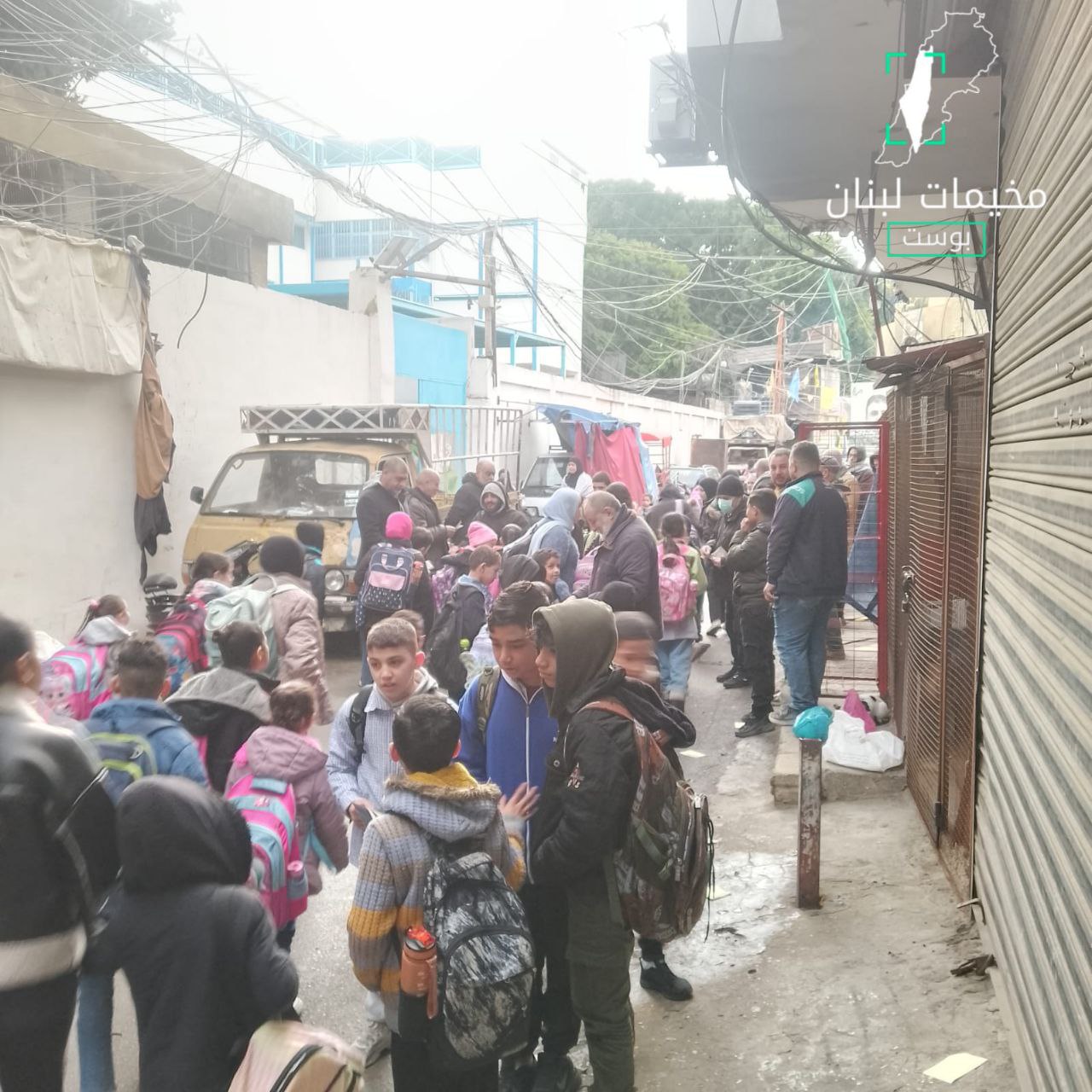 بمناسبة اليوم الوطني الفلسطيني تم توزيع أعلام وخريطة فلسطين على…