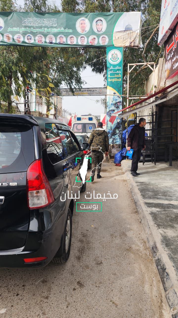 زحمة سير خانقة على مدخل ومخرج مخيم عين الحلوة حاجز…