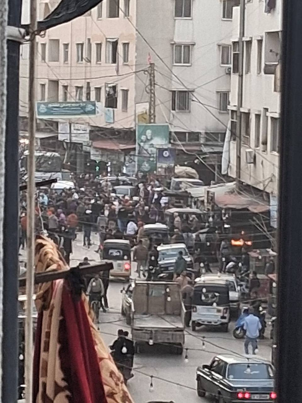 إشكال كبير على الشارع العام لمخيم نهر البارد، لم تعرف…