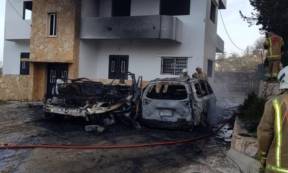 شهيد في قصف بمسيّرة صهيونية على “ڤان” في  بلدة…