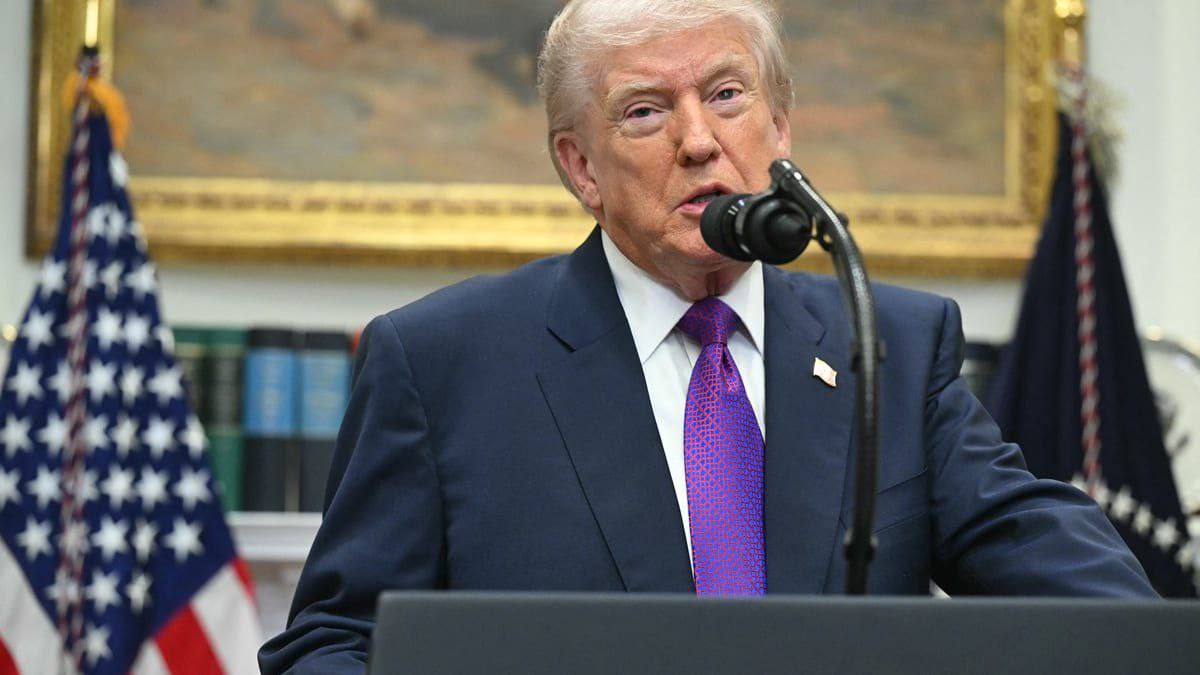 ترمب يعلن تخصيص 10 مليارات دولار لقطاع غزة، ويعلن أن…