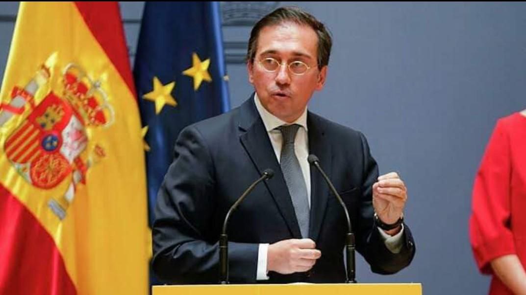 وزير الخارجية الإسباني، خوسيه مانويل ألباريس:

 لا يزال هناك مزيد…