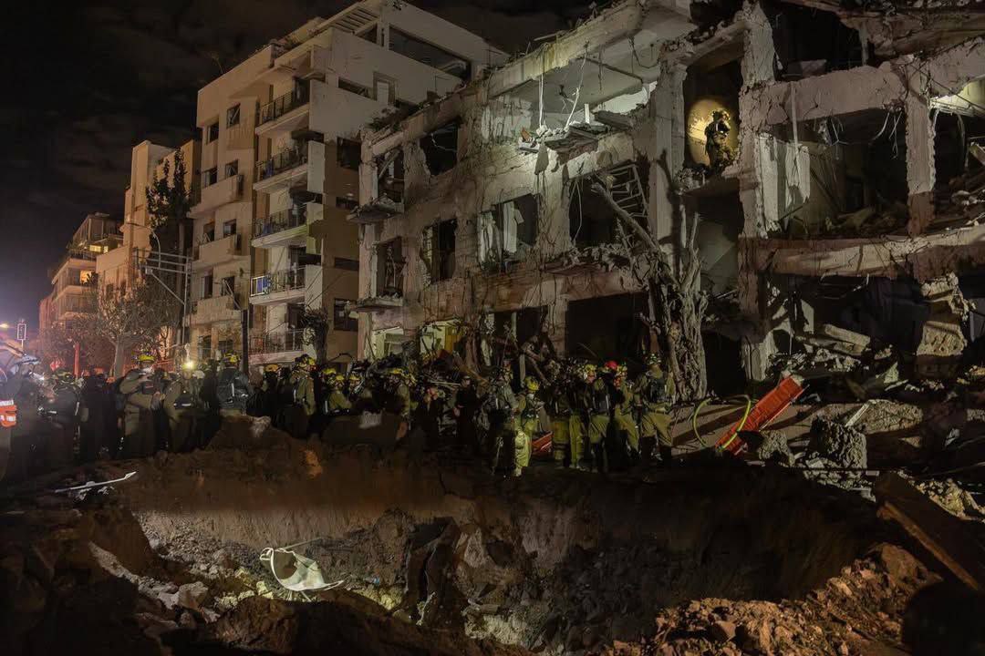 القناة 14 العبرية: إيران أطلقت حوالي 200 صاروخاً تجاه الاحتلال…