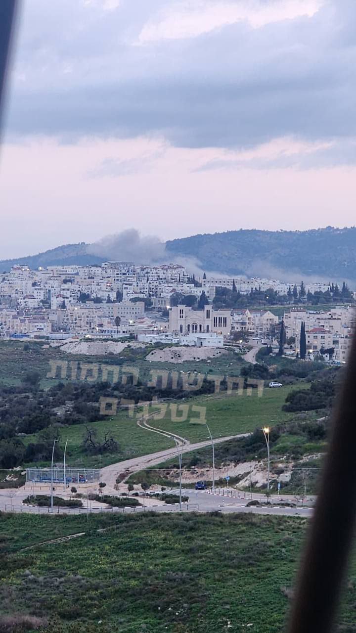 🚨 سقوط صاروخ إيراني بشكل مباشر في “بيت شيمش” بالقدس.