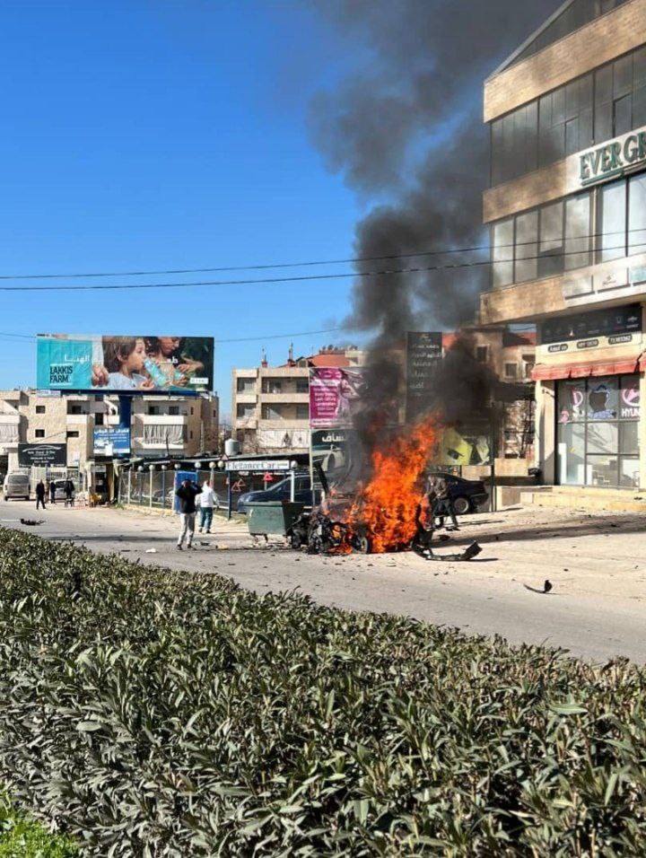 وزارة الصحة اللبنانية: شهيدان وجريحان في الغارة الإسرائيلية التي استهدفت…