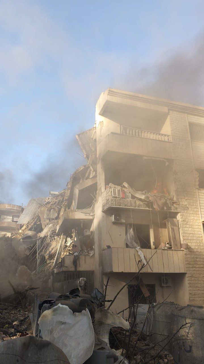دمار كبير خلفه قصف الاحتلال لمبنى في بلدة كفر جوز…