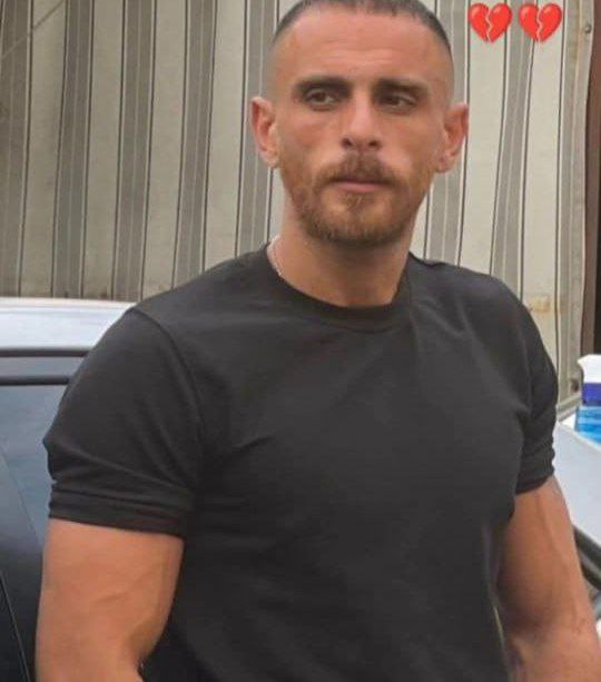 🚨 استشهاد “محمد العوضي” فلسطيني الجنسية، من منطقة وادي الزينة؛…