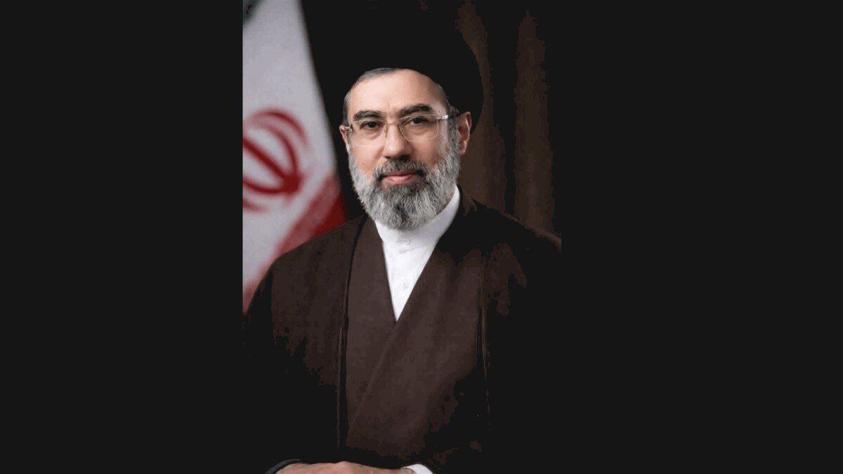 المرشد الإيراني مجتبى خامنئي:

📌نوصي دول المنطقة بإغلاق القواعد الأمريكية.

 📌لا…