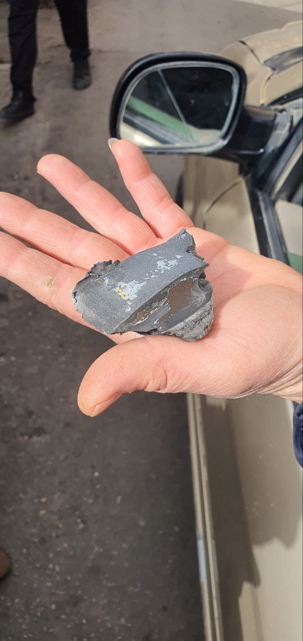 سقوط شظايا على بعض أحياء مخيّم الجليل في بعلبك نتيجة…