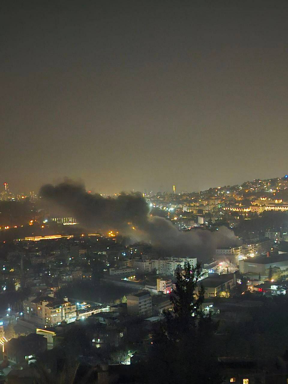 استهداف المبنى المهدد في العمروسية في الضاحية الجنوبية لبيروت