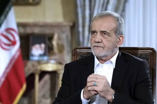 🔴 الرئيس الإيراني مسعود بزشكيان: أكدت للرئيس الفرنسي على أن…