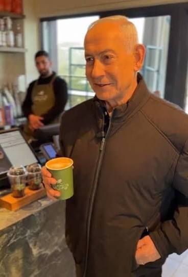 🔴 معاريف: مقهى ستاف بالقدس، الذي ظهر فيه نتنياهو بالأمس…