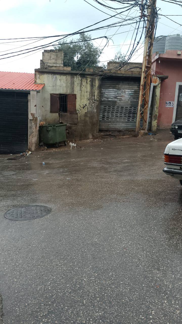 حملة تنظيف في مخيم برج الشمالي لإزالة النفايات المتراكمة

باشر عمال…