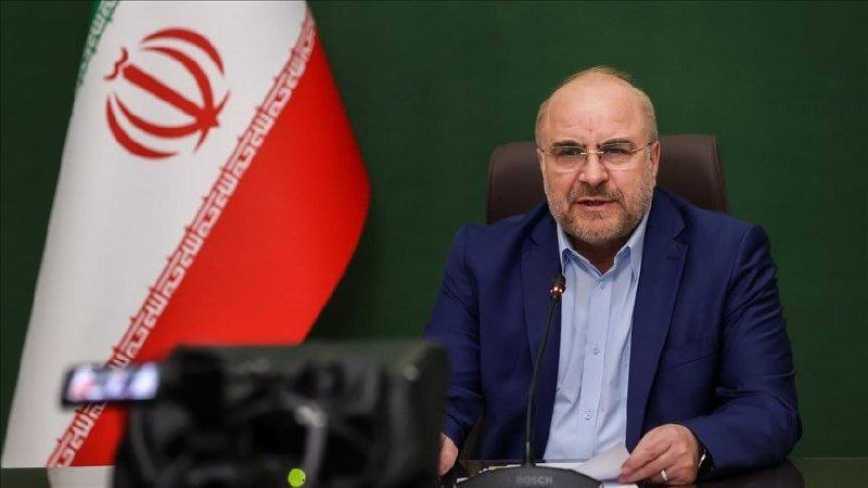 رئيس البرلمان الإيراني، محمد باقر قاليباف:

– نرصد ونراقب عن كثب…