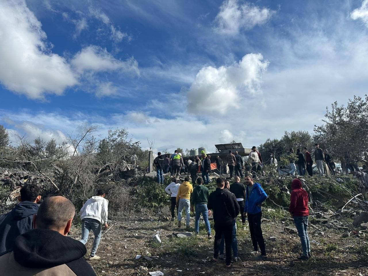 4 جرحى جراء استهداف منزل في بلدة البيسارية قضاء مدينة…