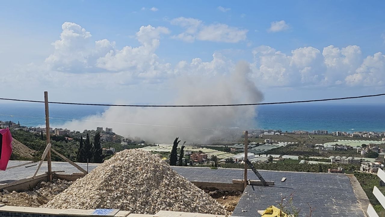 طيران الاحتلال يشن غارة تستهدف على بلدة الصرفند جنوب لبنان