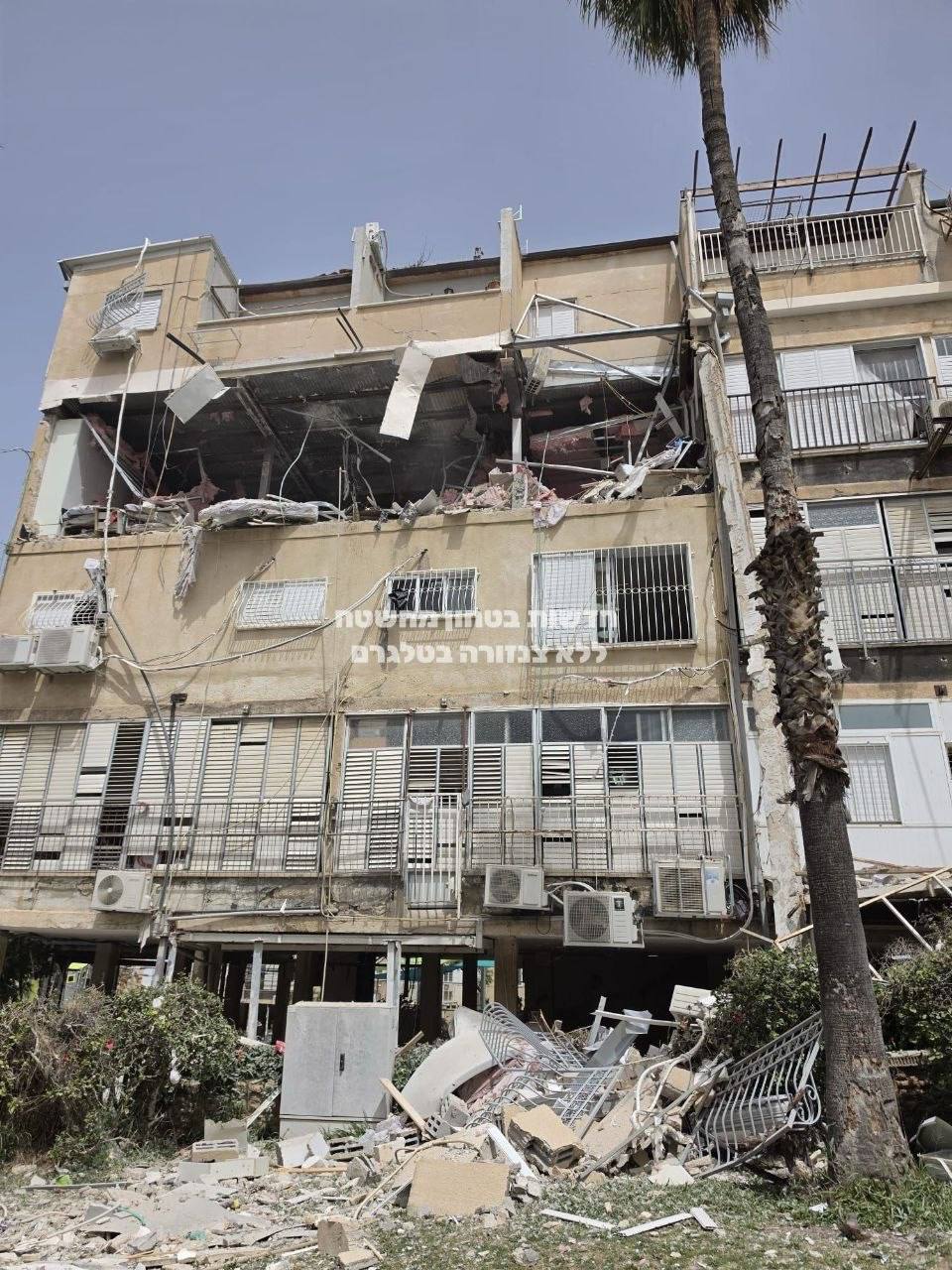 شرطة الاحتلال: سقوط شظايا في 3 مواقع بتل أبيب