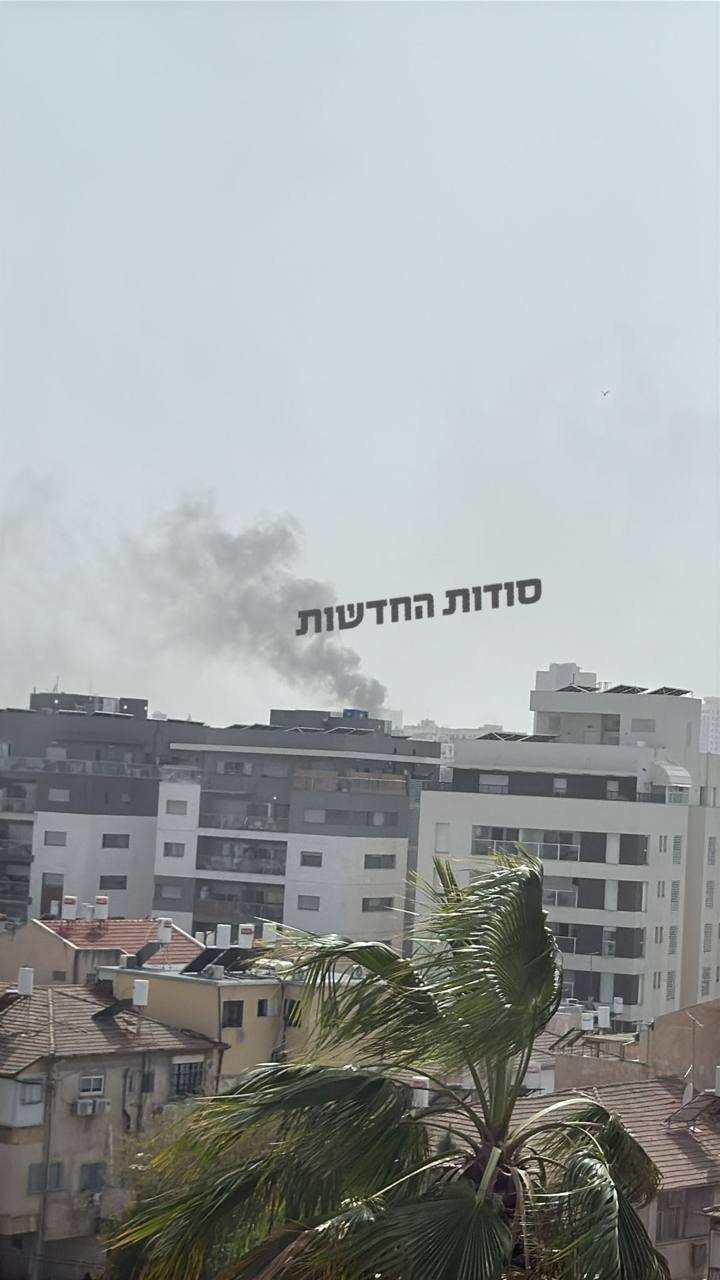 الإذاعة العبرية: سقوط شظايا الصاروخ العنقودي الإيراني في 7 مواقع…