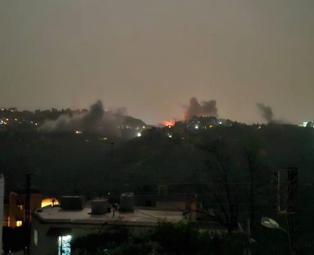 🚨 3 شهداء على الأقل بينهم سيدتان إثر الغارات الصهيونية…