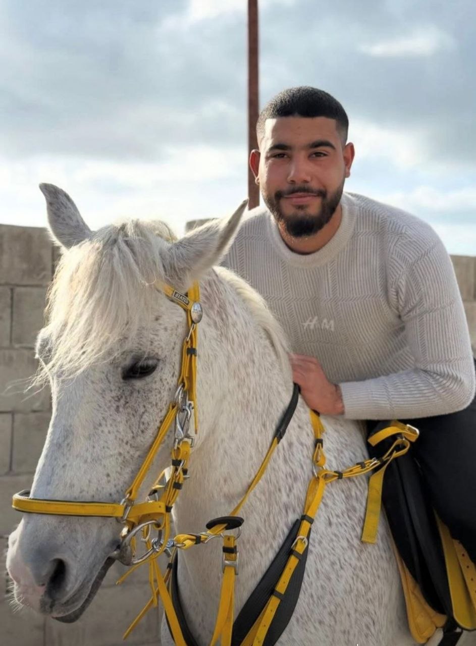 أُصيب الشاب حمزة شحرور، من مخيم الرشيدية جنوب لبنان، جراء…