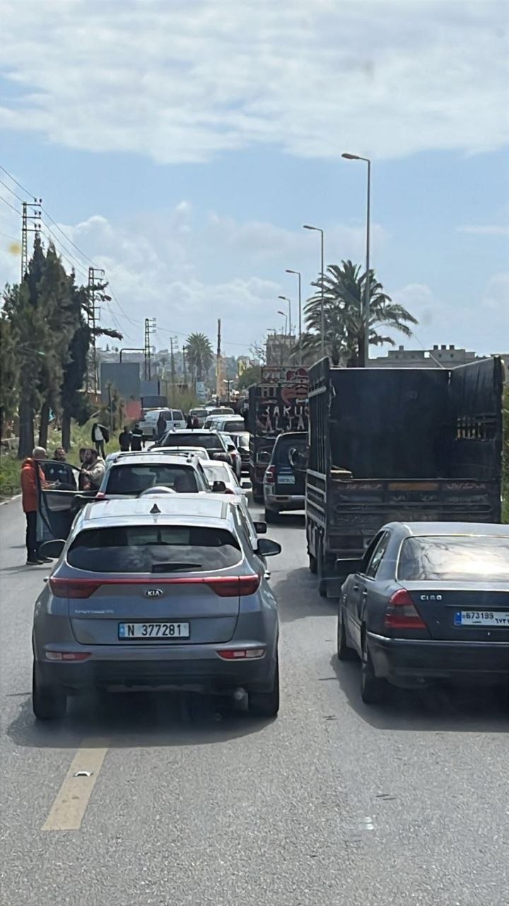 أزال الجيش اللبناني الجسر الحديدي عند جسر القاسمية، الذي استهدفته…