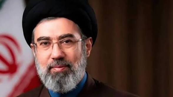 المرشد الإيراني مجتبى خامنئي


 شعبنا خرج منتصرا في الميدان وبات…