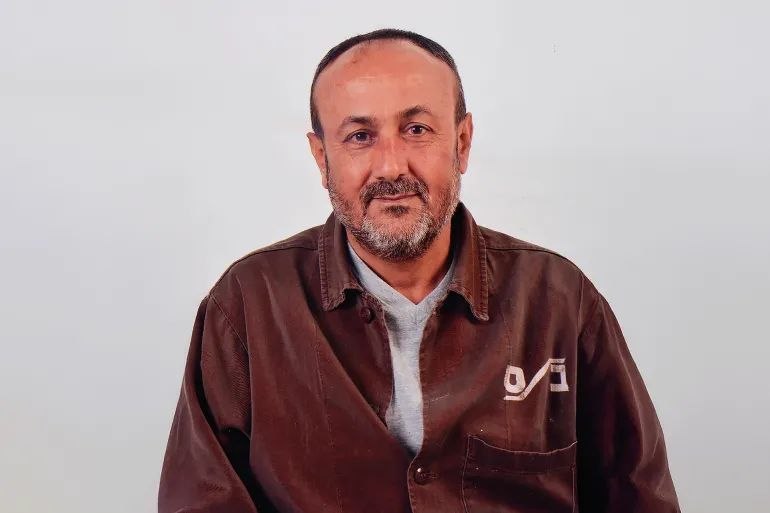 ‏محامي الأسير مروان البرغوثي:

موكلي تعرض لضرب مبرح واعتداءات عنيفة ثلاث…