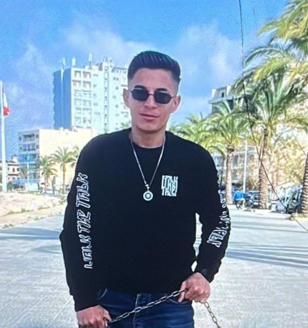 استشهاد الشاب أحمد طه، أحد أبناء مخيم  البص، جراء…